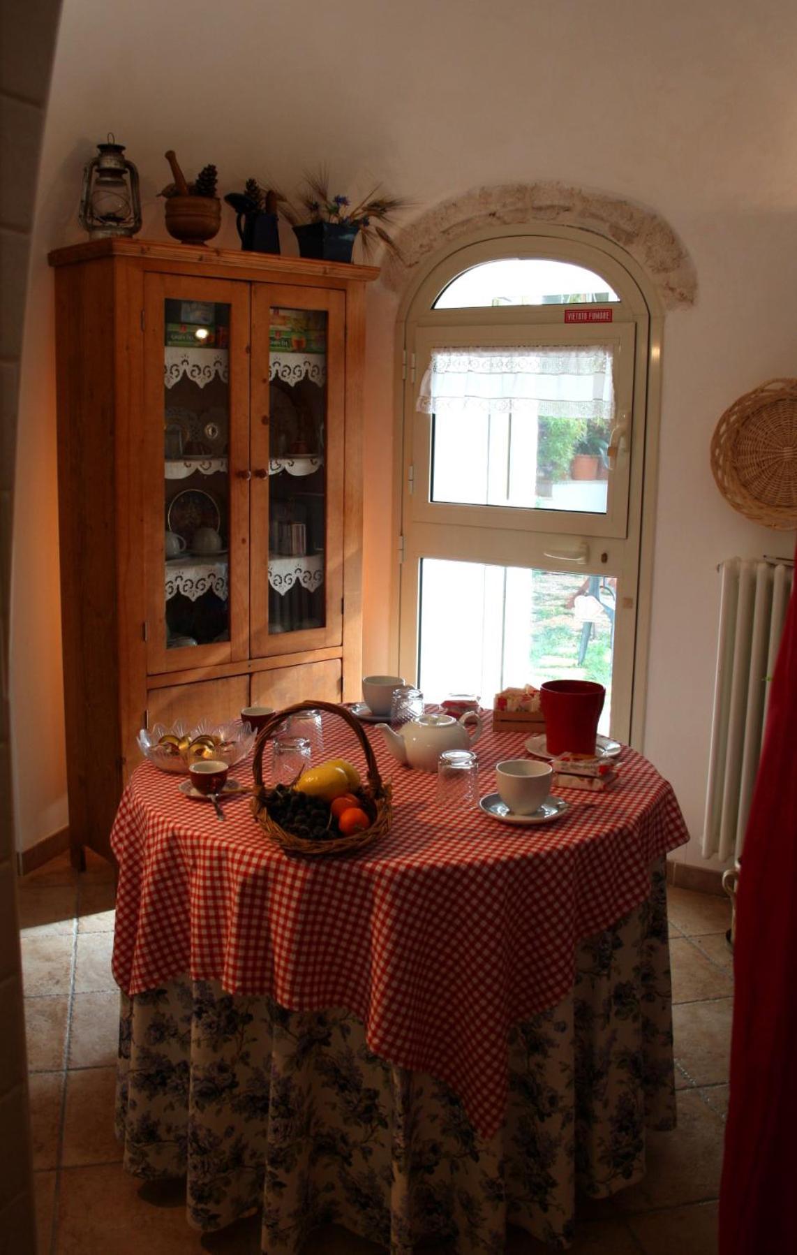 La Cascata Bed and Breakfast Noci Eksteriør billede